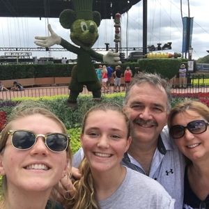 Meet your Posher, Gerard